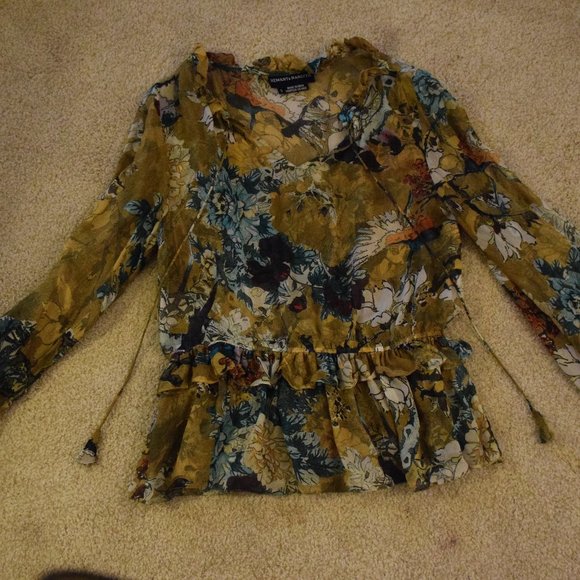 Green Flowered Blouse - Picture 1 of 4